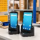 Socles de charge Unitech EA530 et EA660 sur un poste logistique